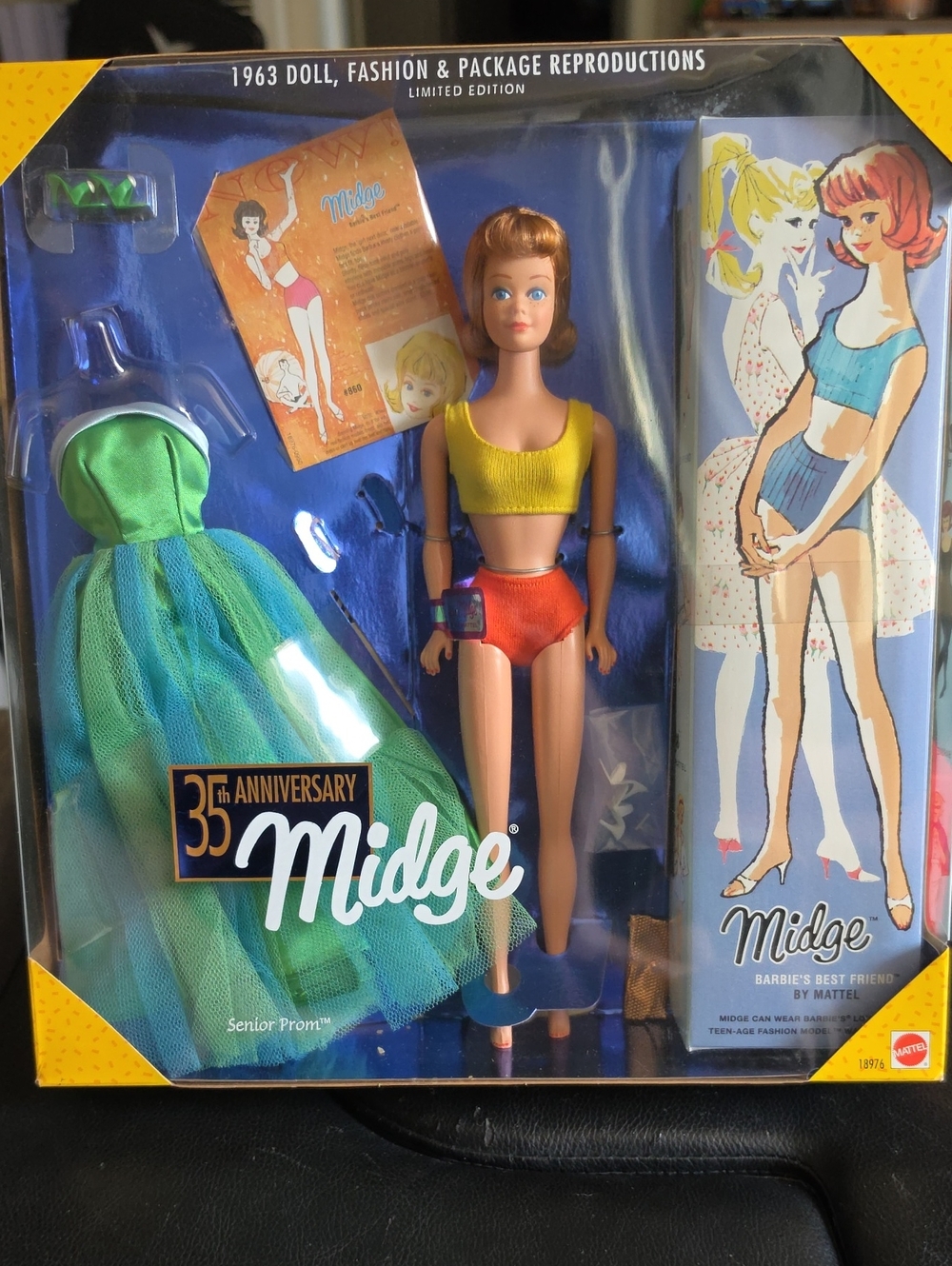 Barbie Midge 35th Anniversary Doll - Yellow Top, Orange Shorts, Green Dress